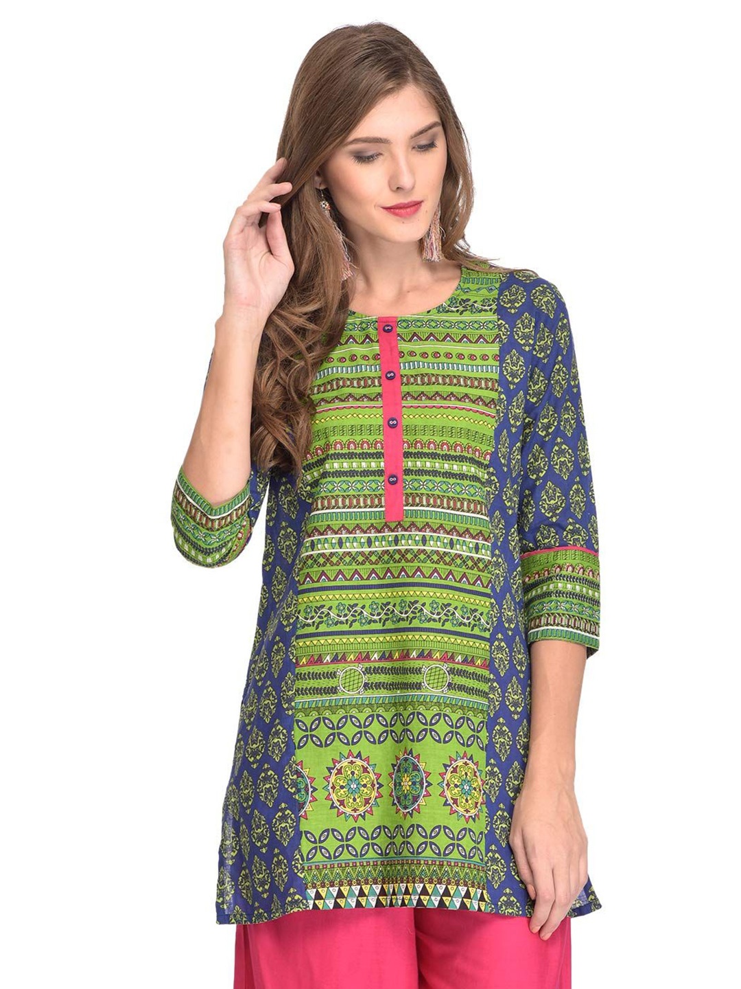 

Anouk Ethnic Motifs Printed Pure Cotton Short Kurti, Green