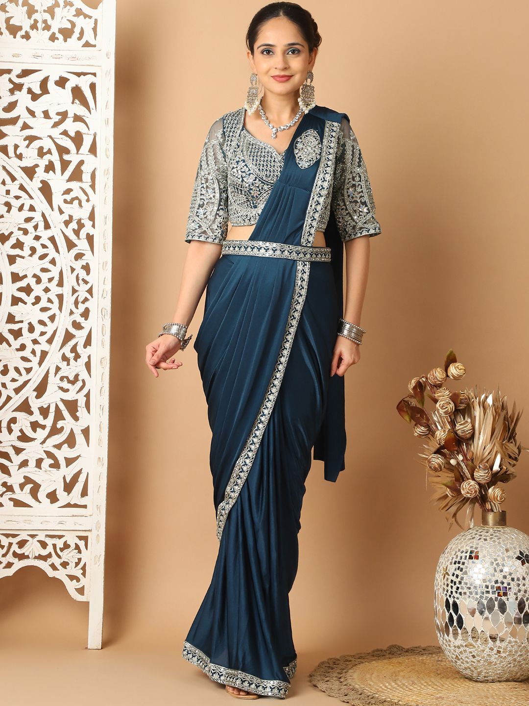 

Grancy Solid Embroidered Ready to Wear Saree, Turquoise blue