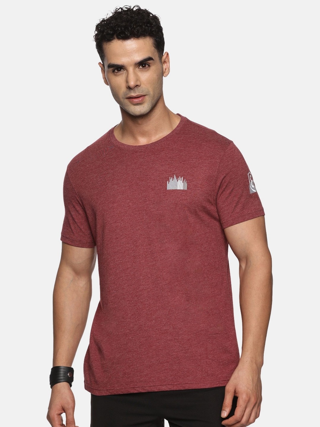 

Domin8 Men Organic Cotton Recycled Polyester Melange Effect T-Shirt, Burgundy