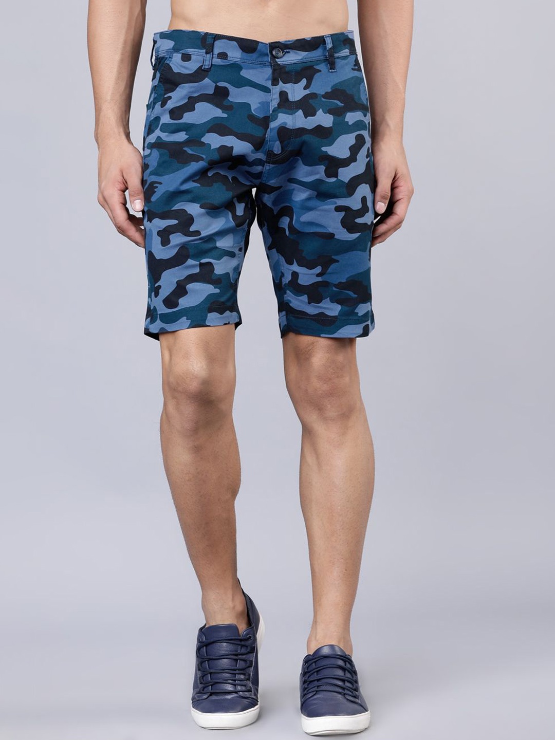

HIGHLANDER Men Camouflage Printed Slim Fit Shorts, Blue