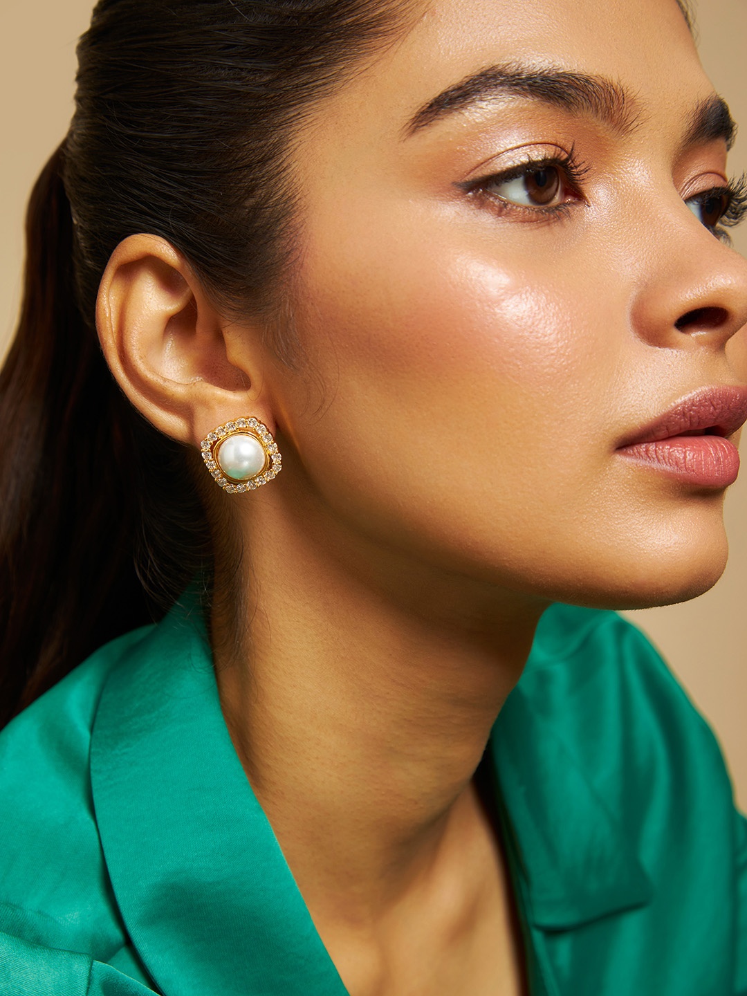

Kushal's Fashion Jewellery Contemporary Studs Earrings, White