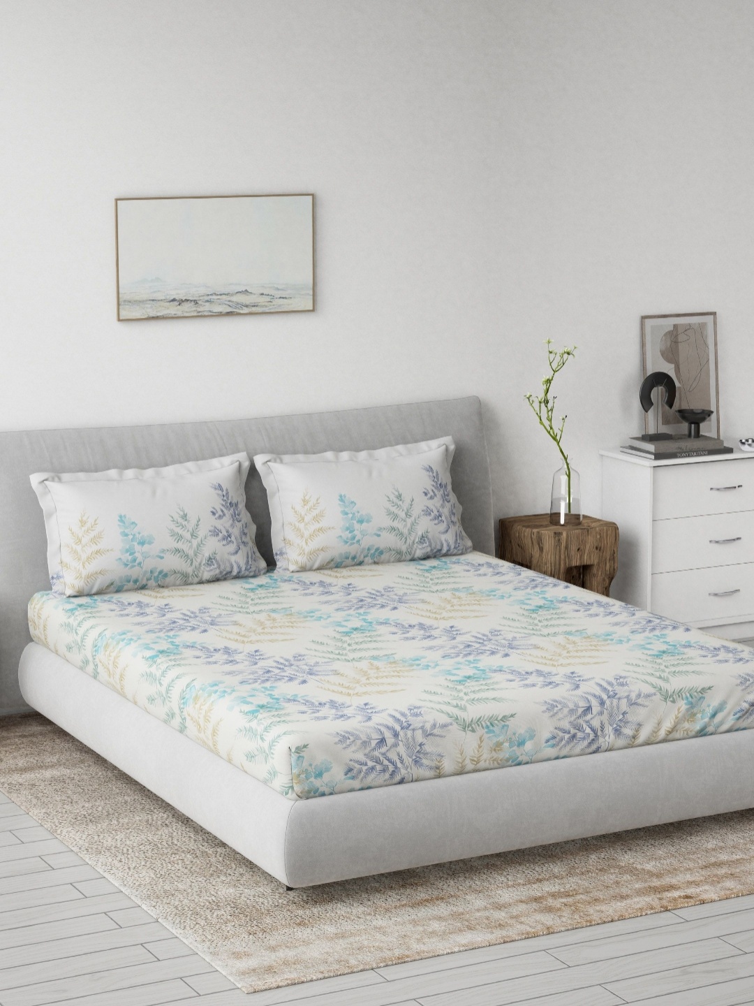

DDecor White & Blue Floral 144 TC Pure Cotton Queen Bedsheet with 2 Pillow Covers
