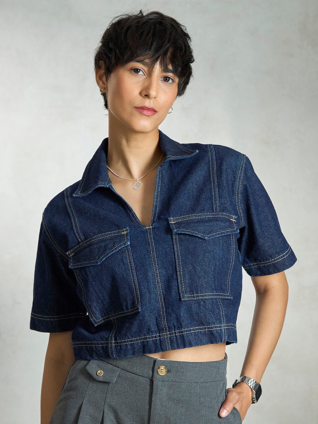 

Virgio Women Boxy Opaque Casual Shirt, Blue