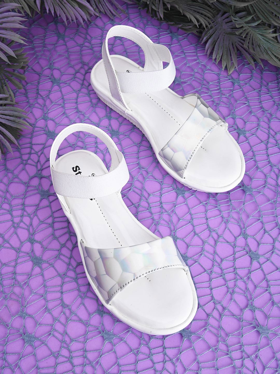 

STEFENS Girls Printed Open Toe Comfort Heel Sandal, White