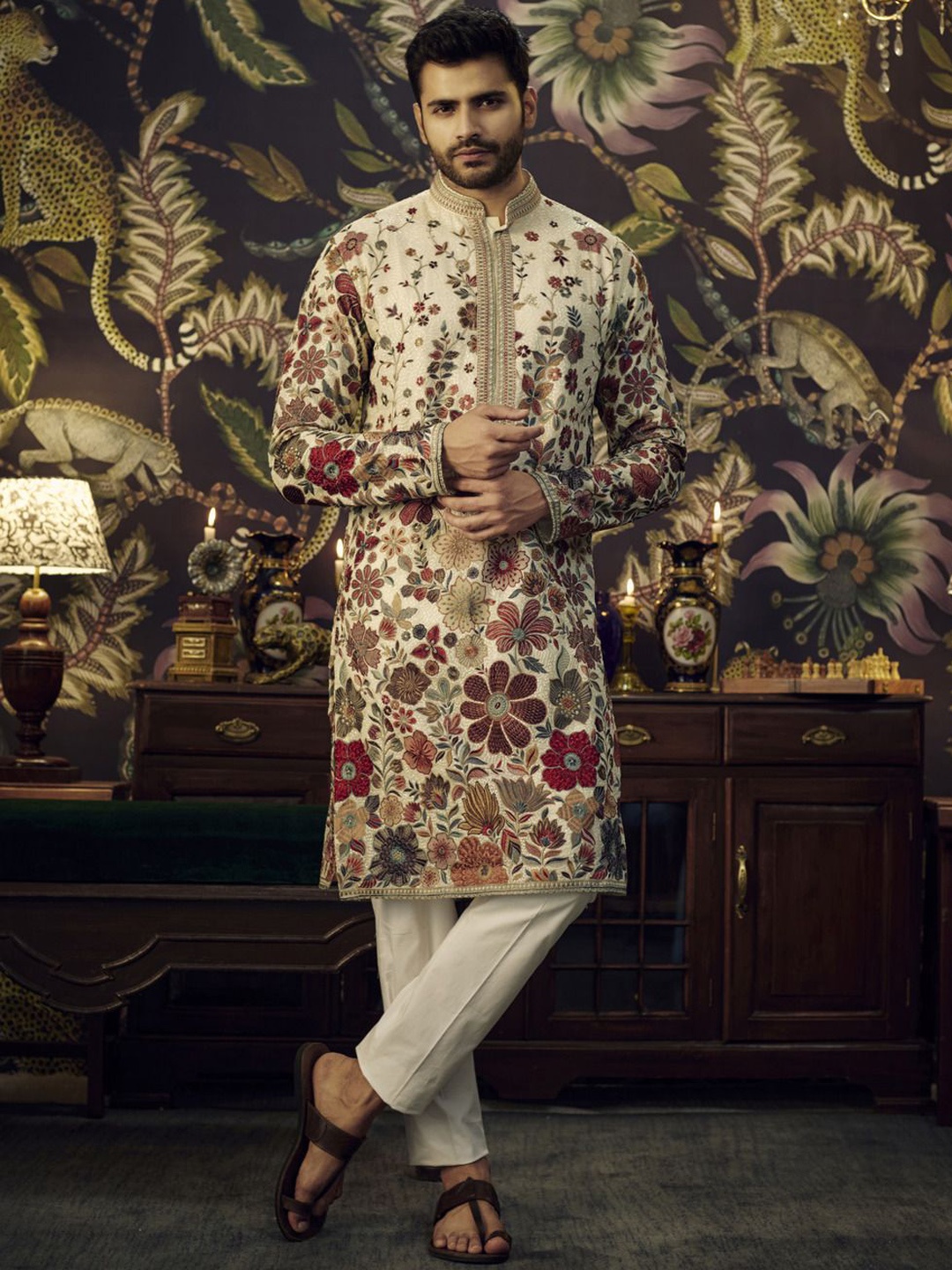 

KASBAH CLOTHING NISHCHAIY SAJDEH Floral Embroidered Mandarin Collar Georgette Kurta, Cream