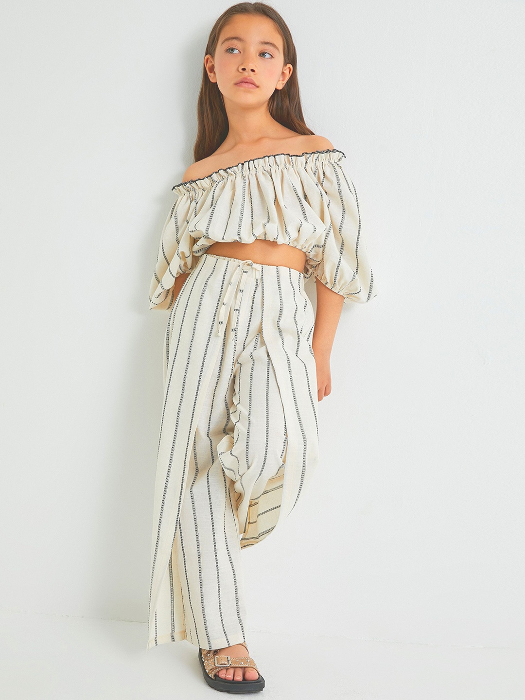 

Koton Girls Striped Parallel Trousers, Beige