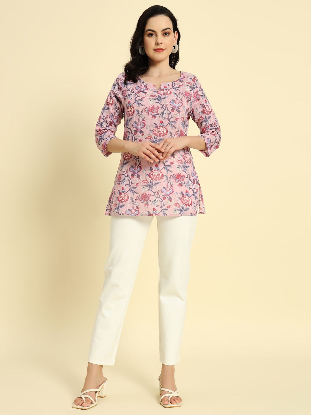 

HERE&NOW Ethnic Motifs Printed V-Neck Pure Cotton Kurti, Pink
