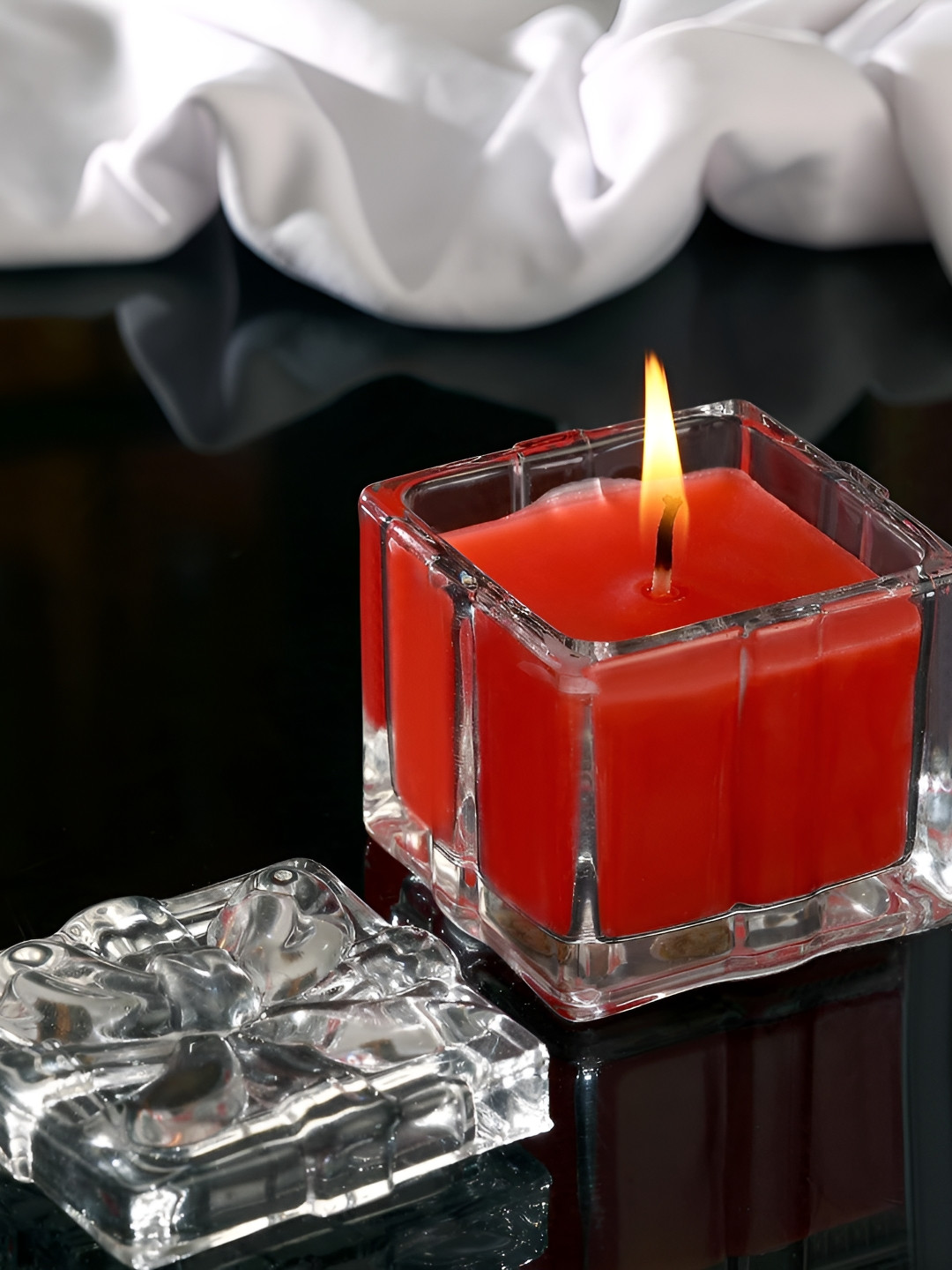 

Parkash Candles Red 1 pieces Jar Candle