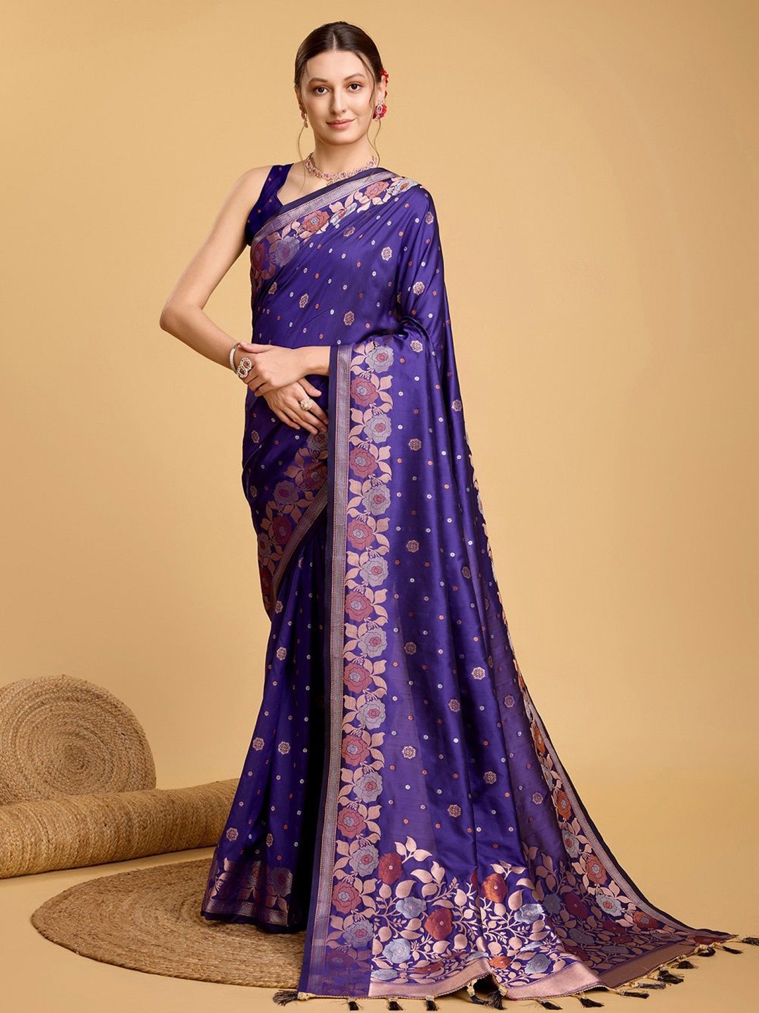 

LEOSAGI Woven Design Zari Pure Silk Banarasi Saree, Violet