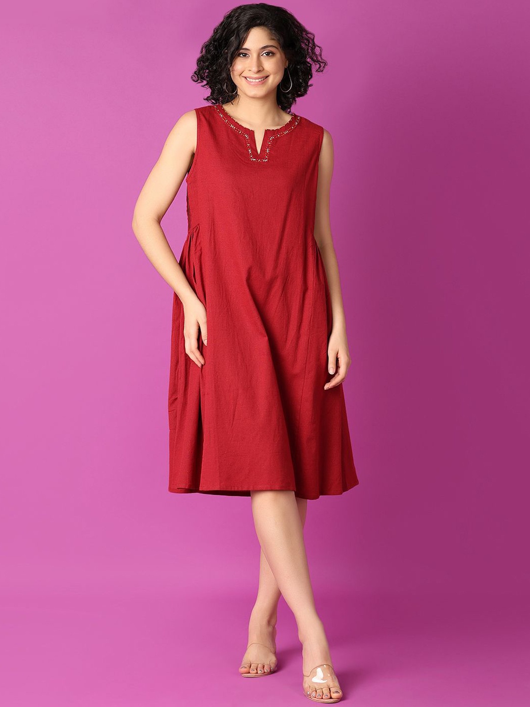 

UNLIMITED Nothch Neck Gathered And Pleated A-Line Dress, Red