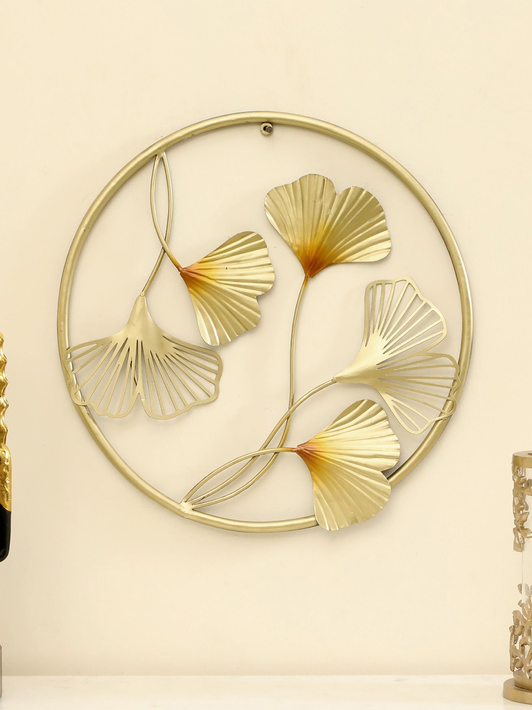 

vedas Brown Ginko Leaf With Round Frame Metal Wall Hanging, Gold