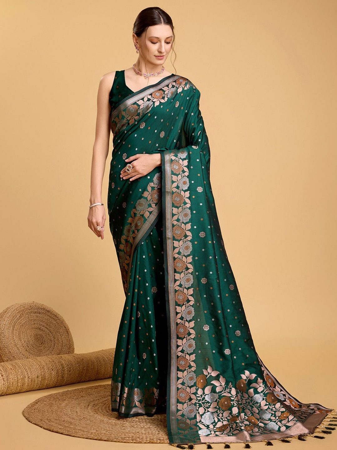 

LEOSAGI Ethnic Motifs Zari Pure Silk Banarasi Saree, Green