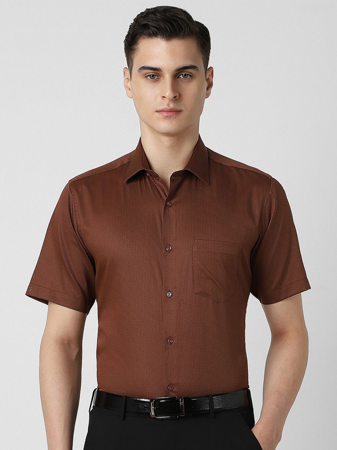 

Van Heusen Men Spread Collar Micro Ditsy Printed Cotton Casual Shirt, Brown
