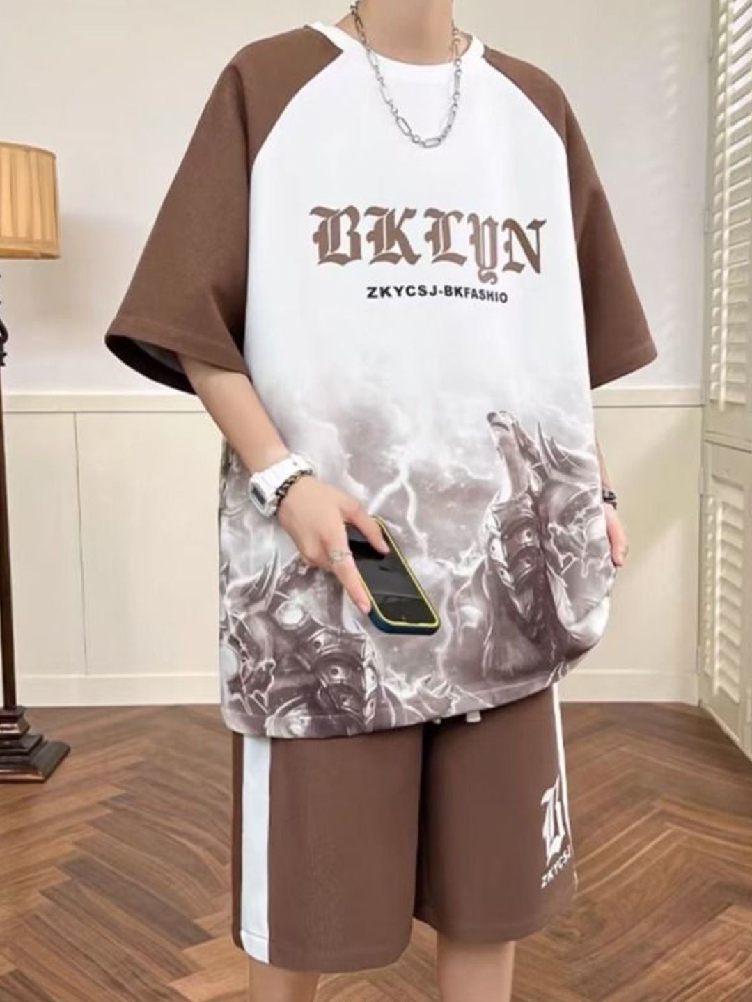 

StyleCast Brown Graphic Printed Extended Sleeves Casual T-Shirt & Shorts