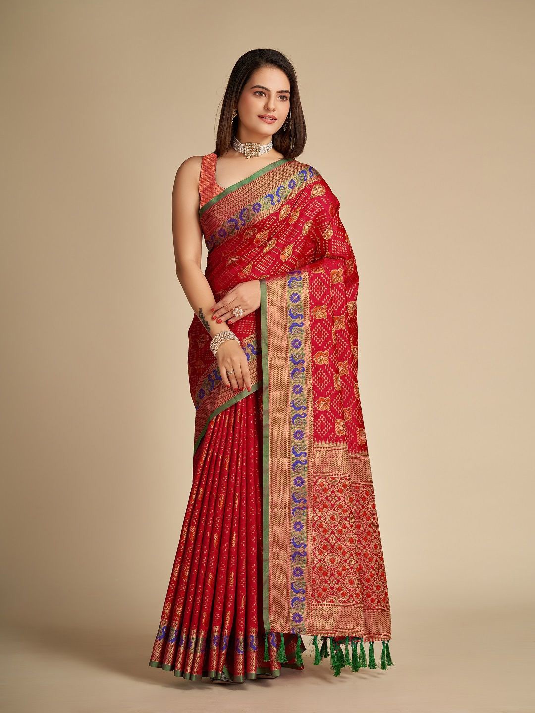 

LEOSAGI Woven Design Zari Pure Silk Patola Saree, Red