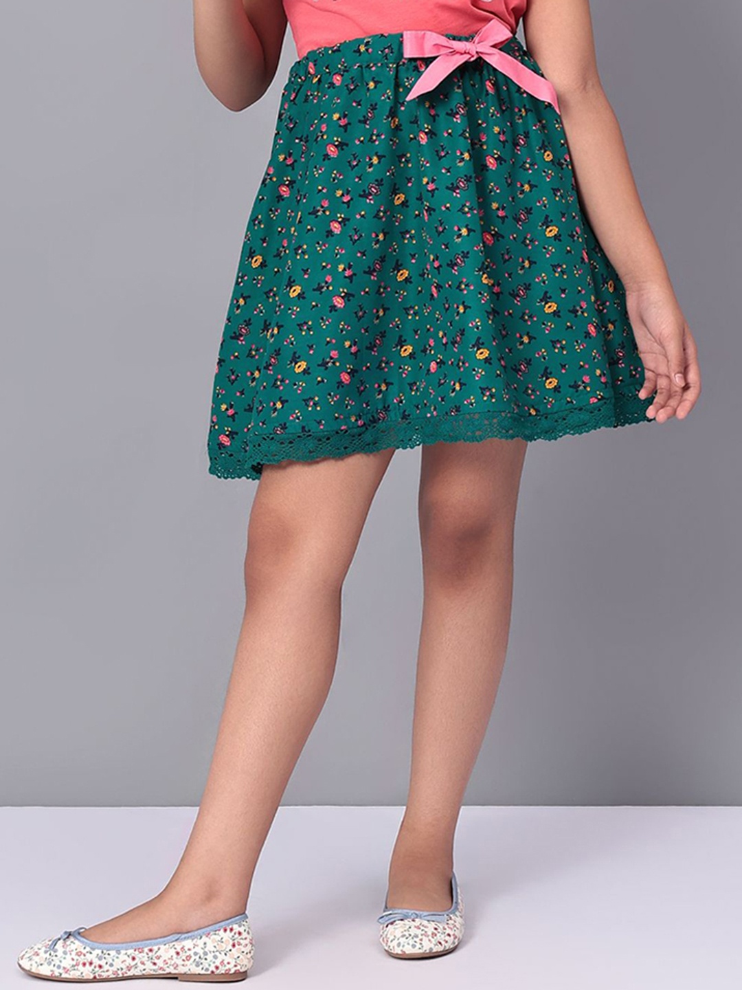 

CACA CINA Girls Floral Printed Flared Knee Length Skirt, Green