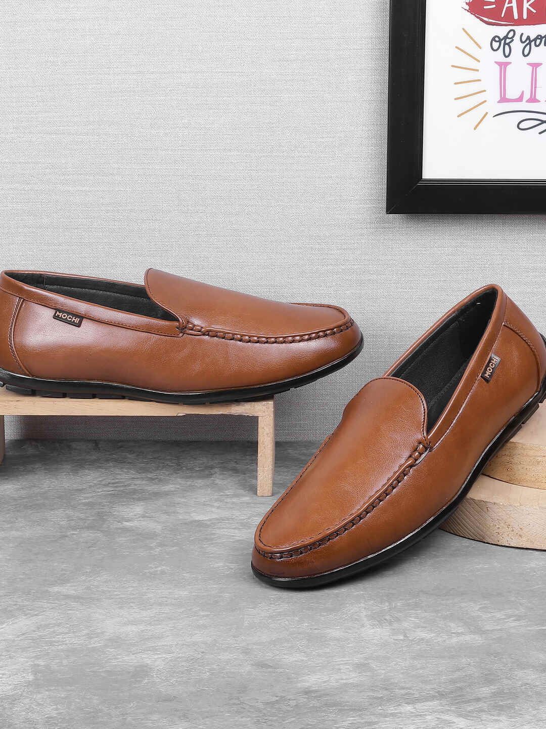 

Mochi Men Solid Formal Loafers, Tan