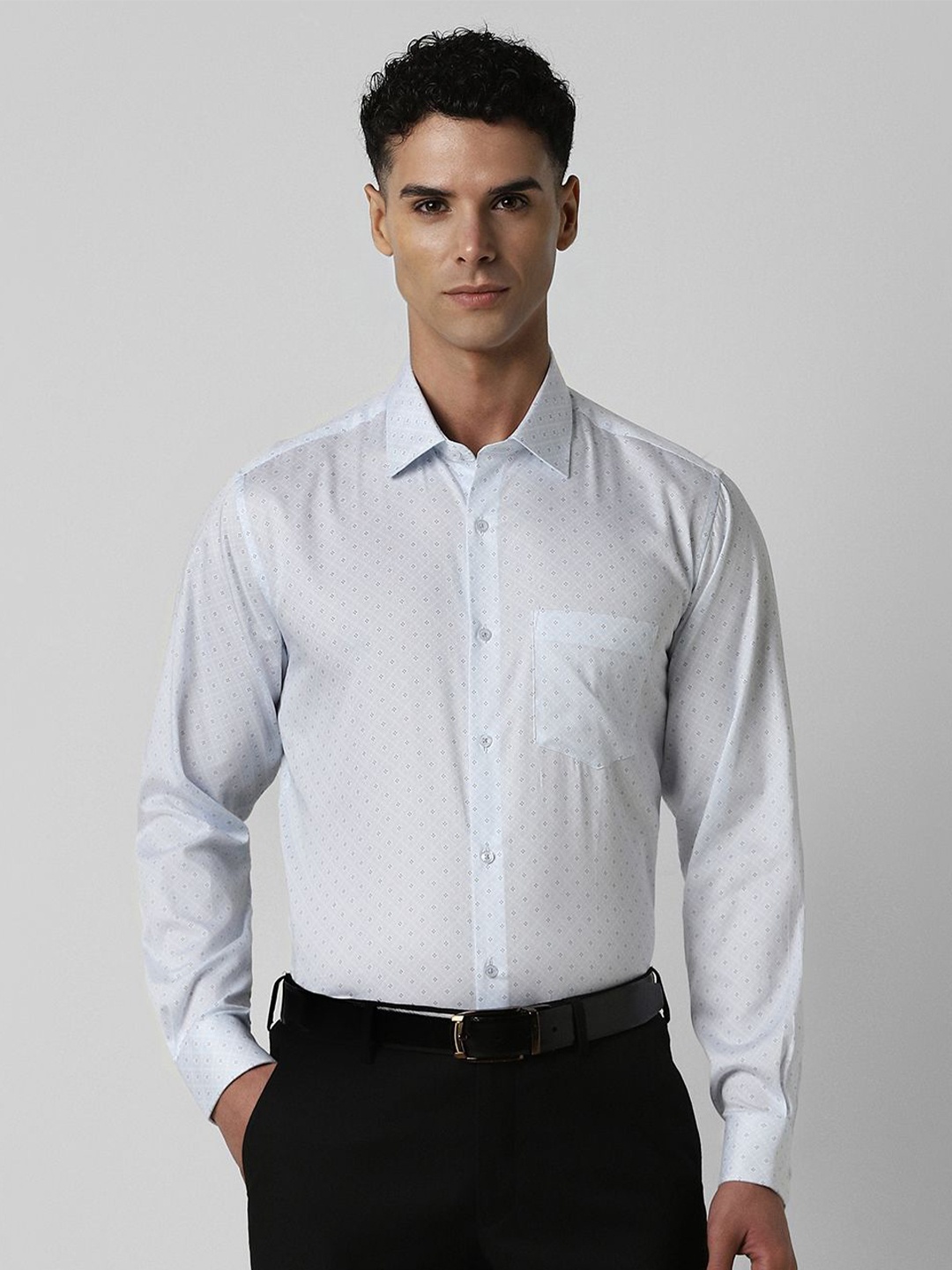 

Van Heusen Men Spread Collar Micro Ditsy Printed Cotton Formal Shirt, White