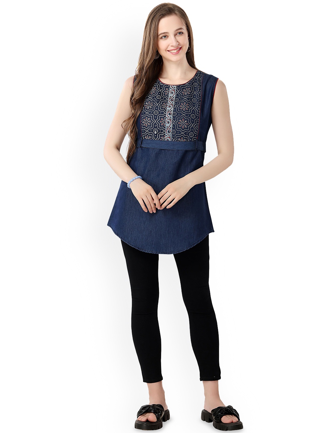 

keshubaba Floral Printed Sleeveless Denim A-Line Kurti, Blue