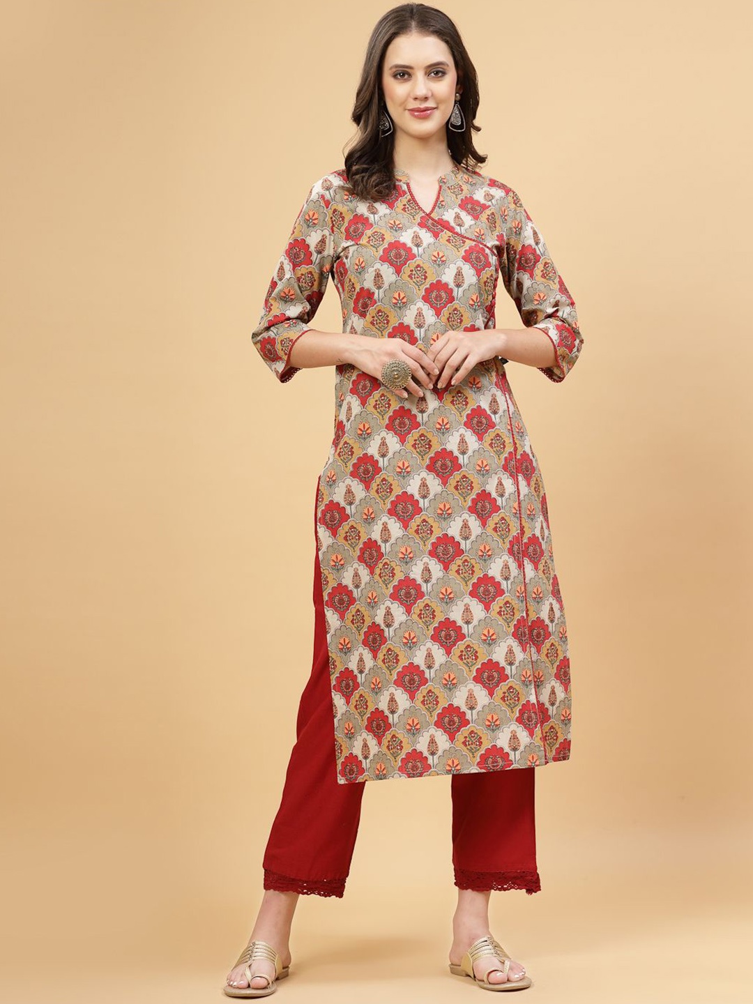 

Pistaa Ethnic Motifs Printed Band Collar Pure Cotton Angrakha Kurta, Maroon