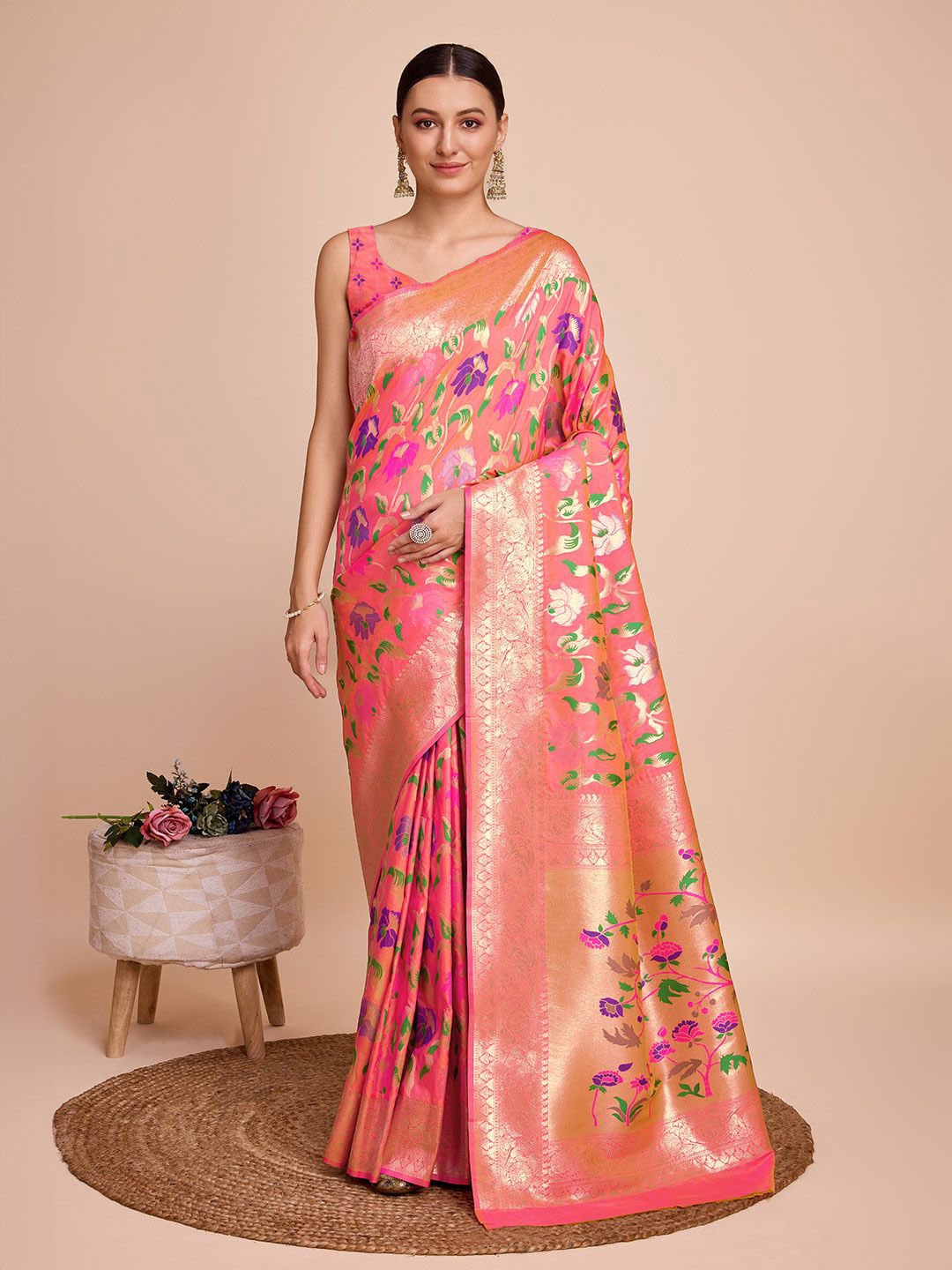 

LEOSAGI Woven Design Zari Pure Silk Paithani Saree, Peach