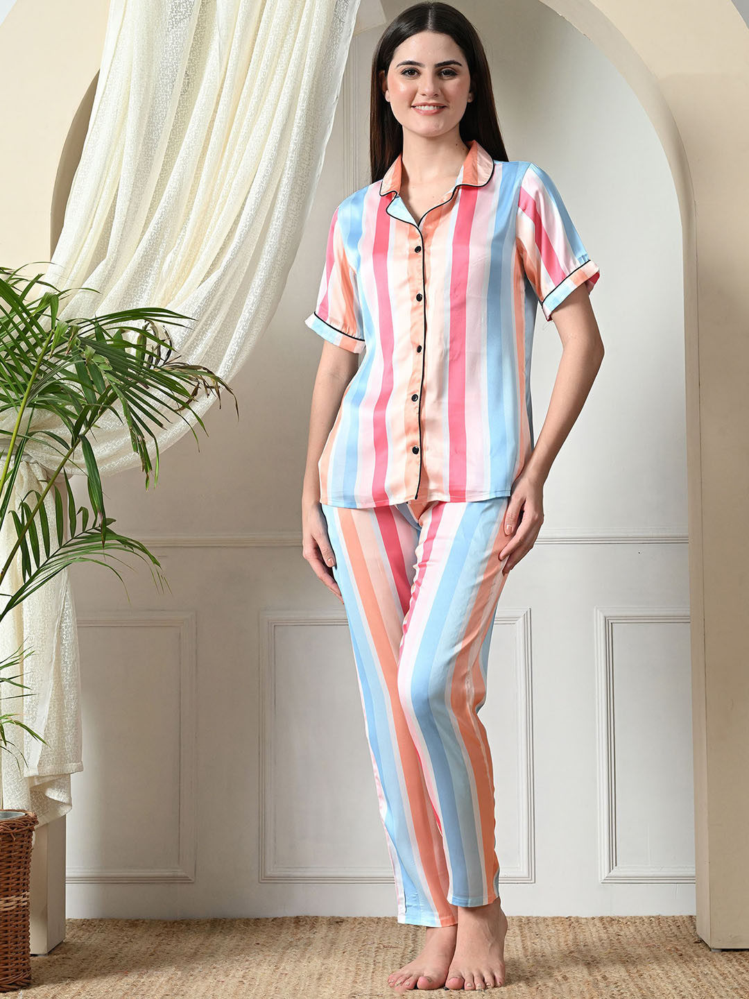 

aaivan Women Striped Night suit, White
