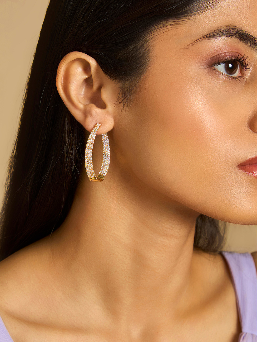 

Kushal's Fashion Jewellery Gold-Plated Cubic Zirconia-Studded Circular Hoop Earrings