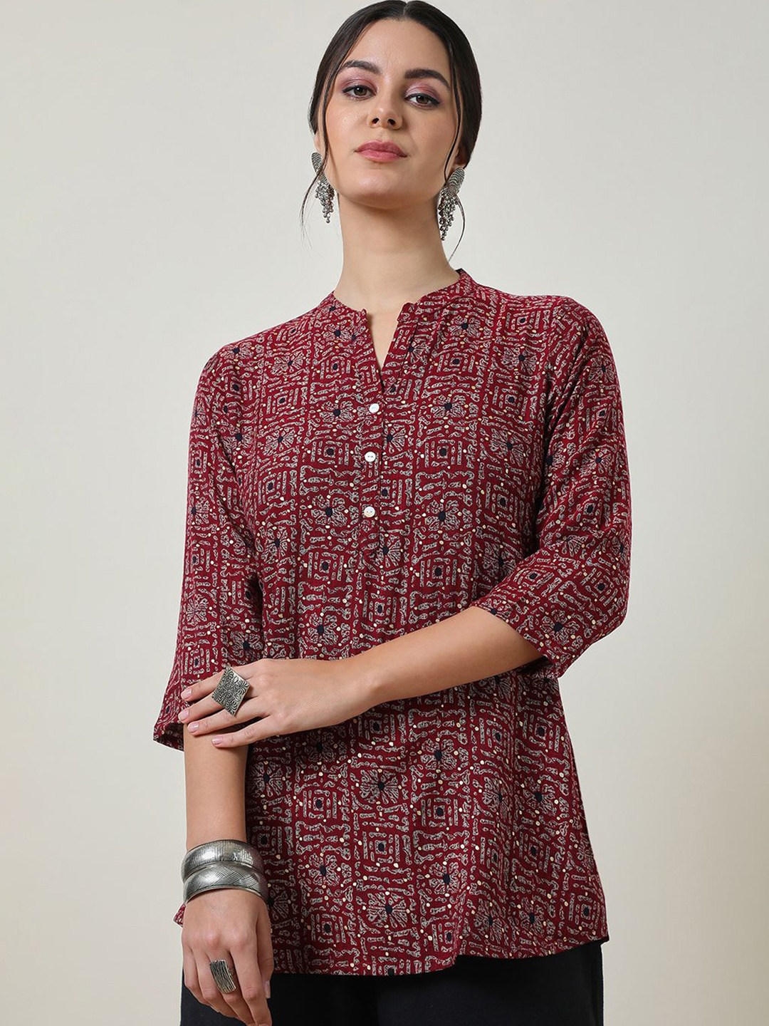 

Soch Mandarin Collar Printed Tunic, Maroon