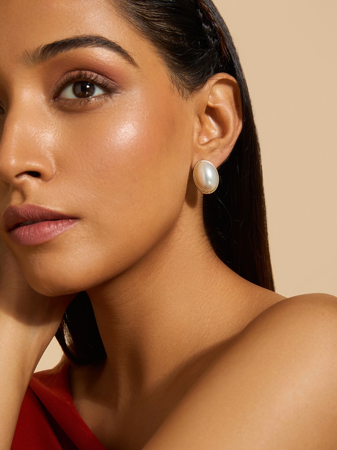 

Kushal's Fashion Jewellery Gold-Plated Artificial Stones Studded Circular Studs Earrings, White