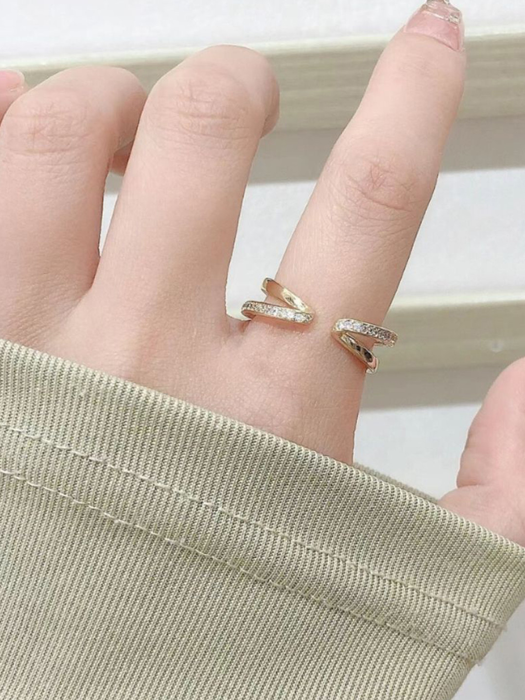 

SALTY Shava Gold-Plated Finger Ring