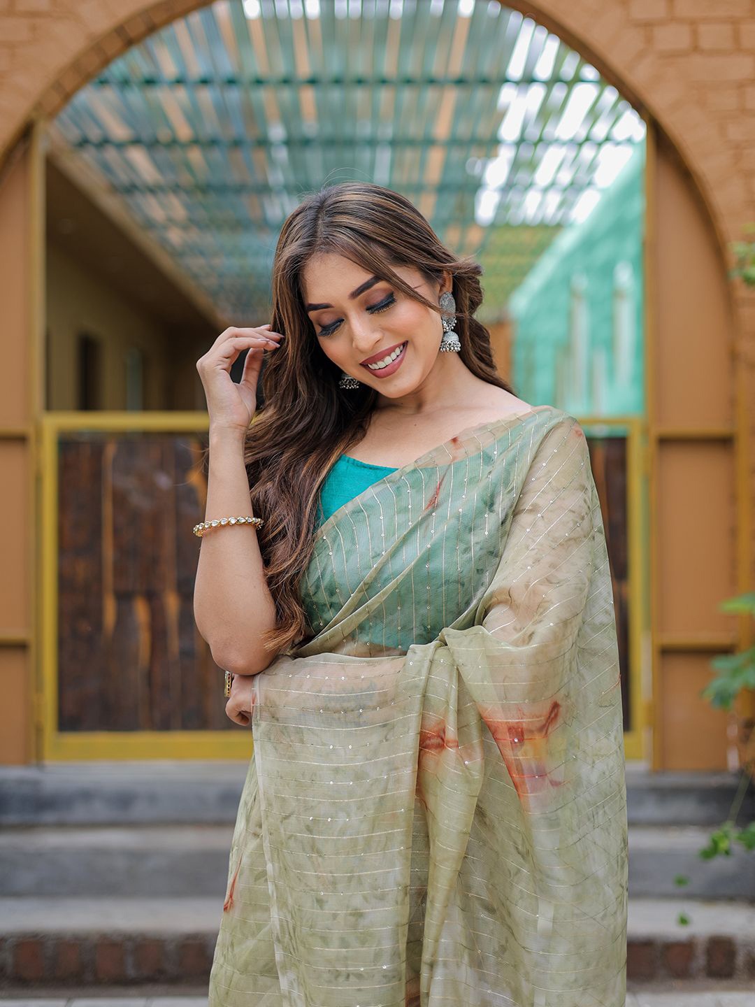 

SAREESBYCHIRAG Embellished Sequinned Organza Saree, Green