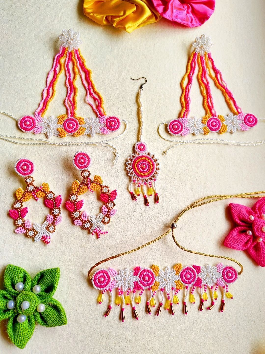 

Sangria Gold Plated Floral Bridal Jewellery Set