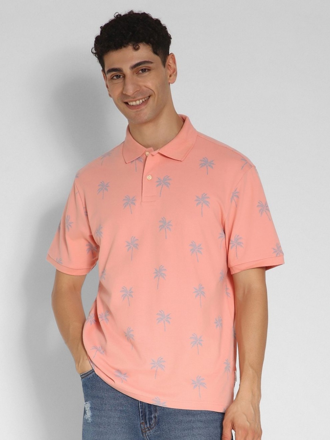 

AMERICAN EAGLE OUTFITTERS Men Floral Printed Polo Collar Tropical T-shirt, Orange