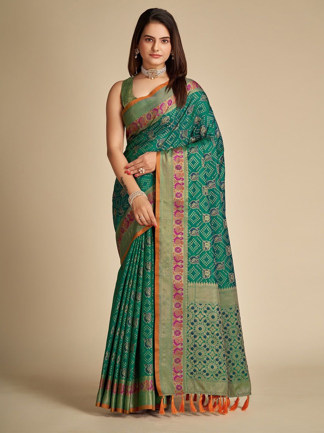 

SHOBHA SAREES Ethnic Motifs Zari Pure Silk Patola Saree, Green