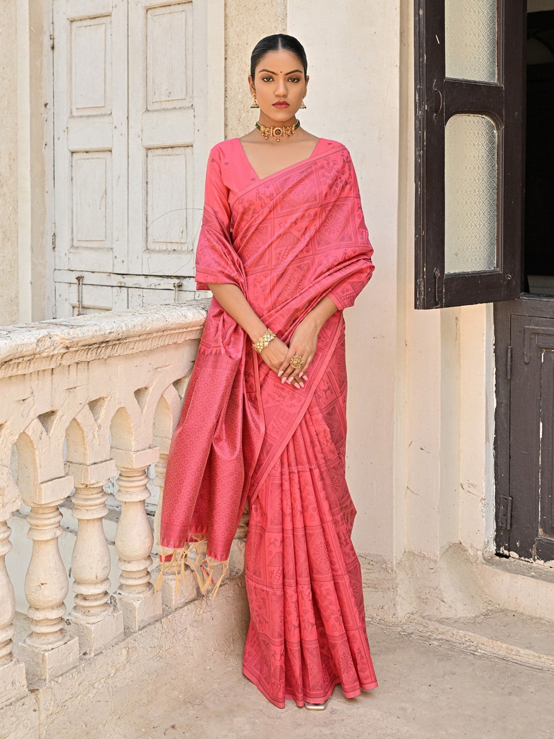 

MySilkLove Woven Design Saree, Pink