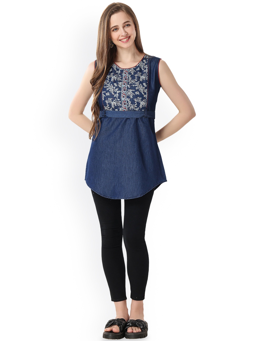 

keshubaba Floral Printed Sleeveless Denim A-Line Kurti, Blue