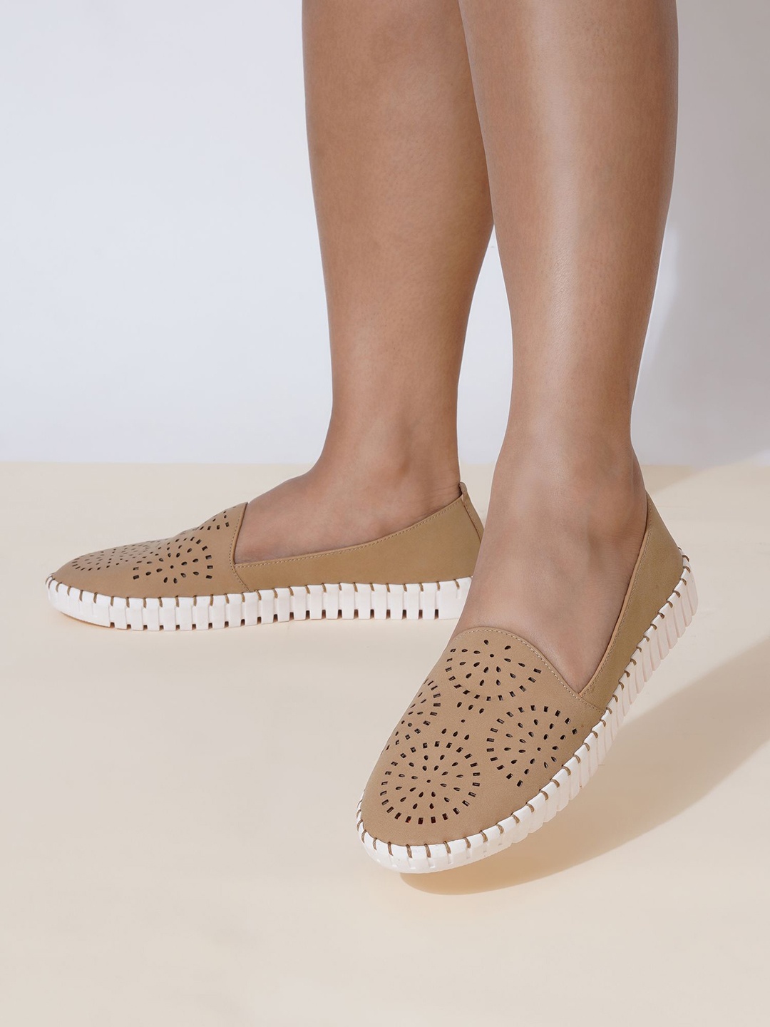 

Sherrif Shoes Women Mules with Laser Cuts Flats, Tan