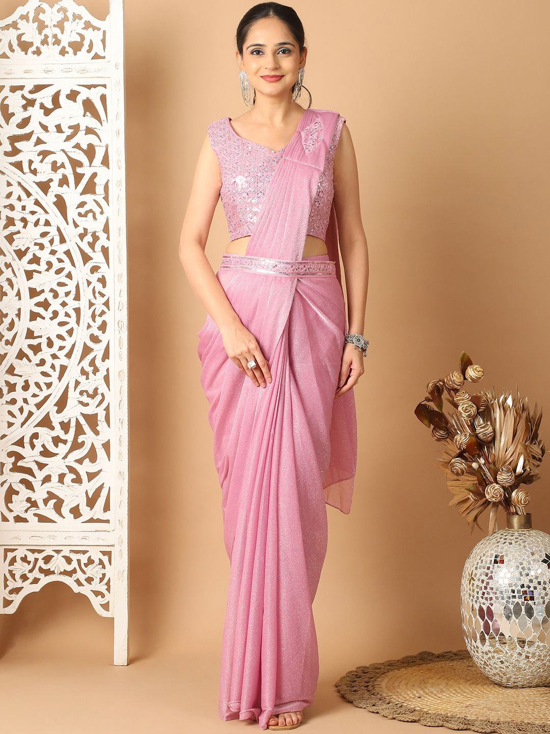 

Grancy Embellished Ready to Wear Saree, Pink