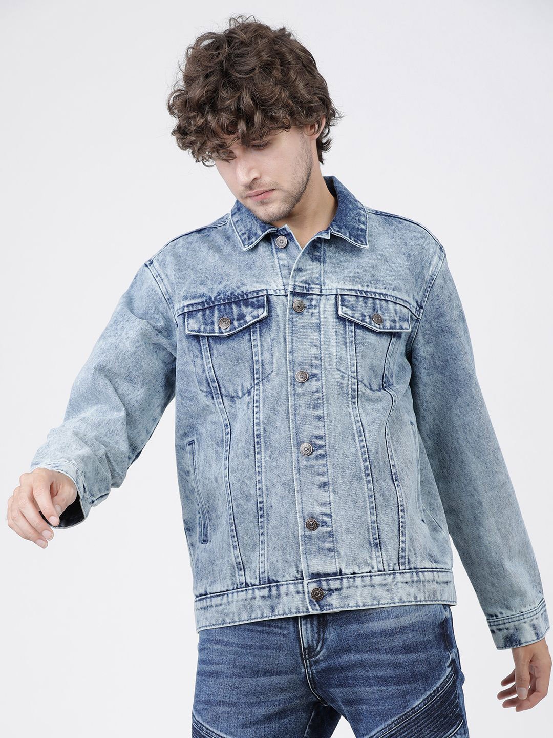 

HIGHLANDER Men Washed Checked Crop Denim Jacket with Patchwork, Blue