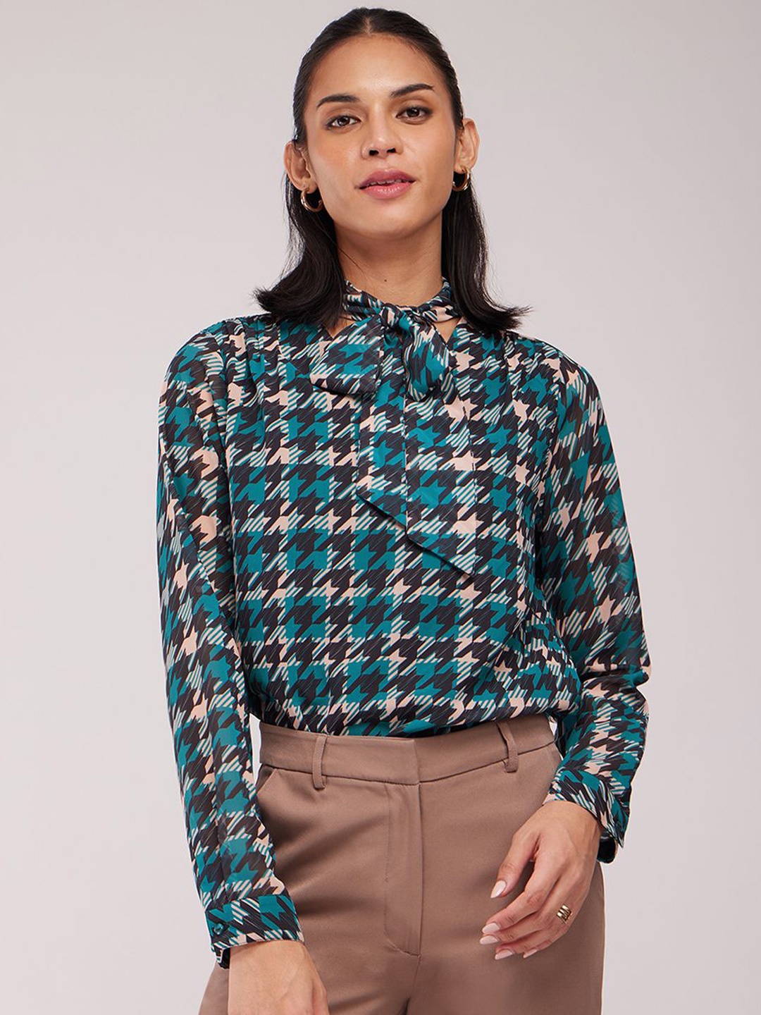 

FableStreet Women Abstract Printed Tie-Up Neck Top, Teal