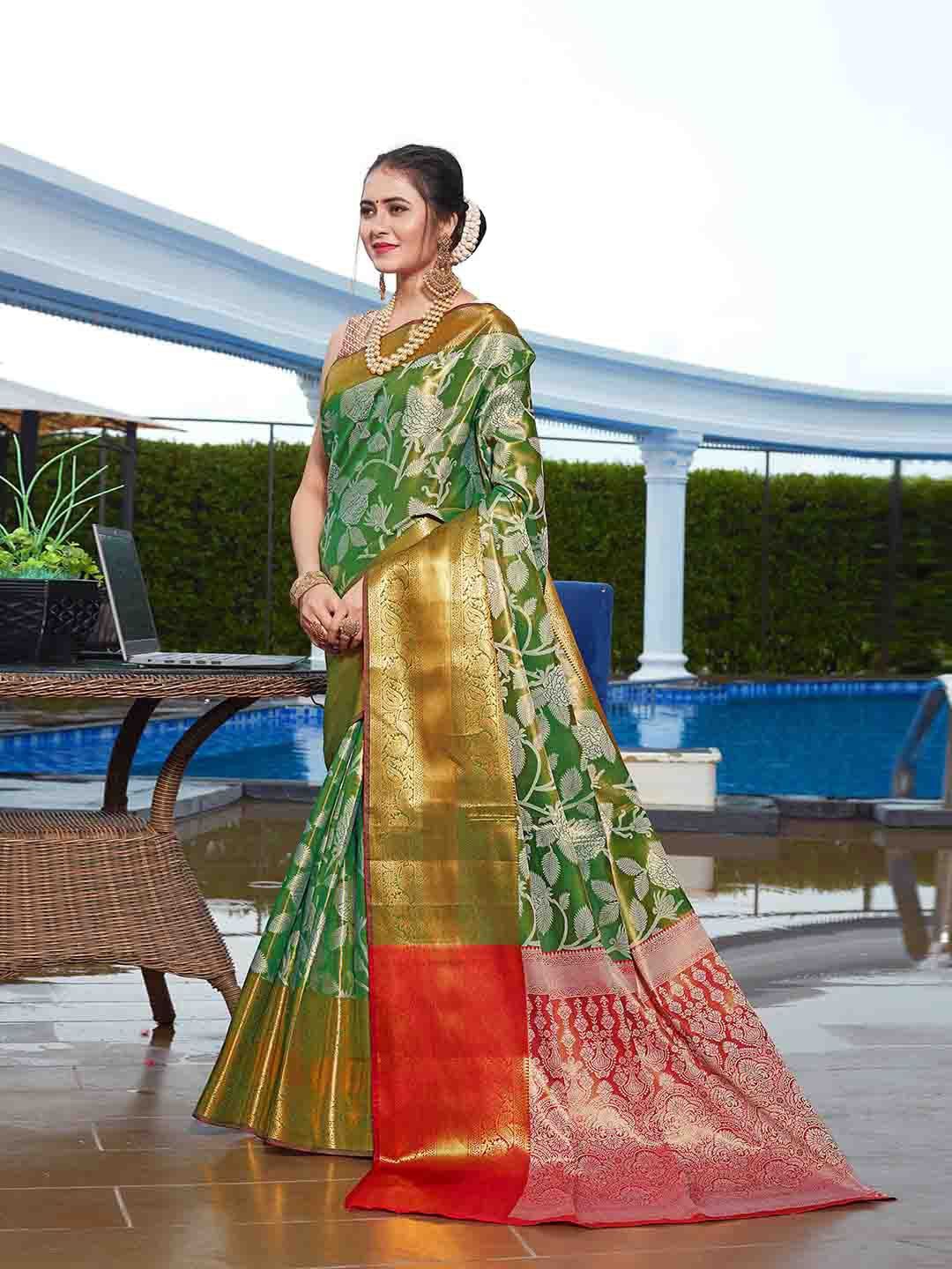 

JUST FASHION Ethnic Motifs Zari Banarasi Saree, Green