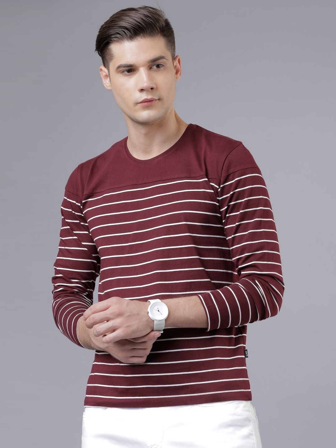 

HIGHLANDER Men Striped V-Neck Applique Slim Fit T-shirt, Maroon