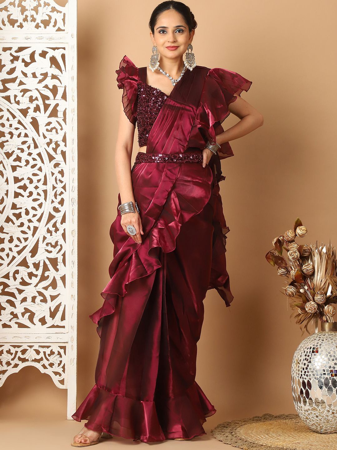 

Grancy Organza Ruffle Saree With Blouse Piece, Burgundy