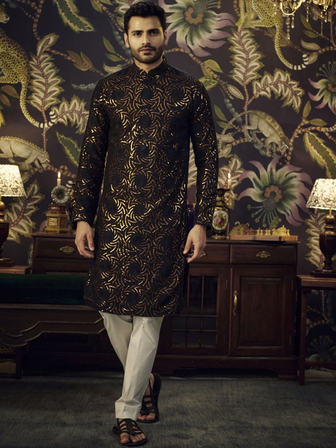 

KASBAH CLOTHING NISHCHAIY SAJDEH Geometric Embroidered Sequinned Straight Kurta, Black