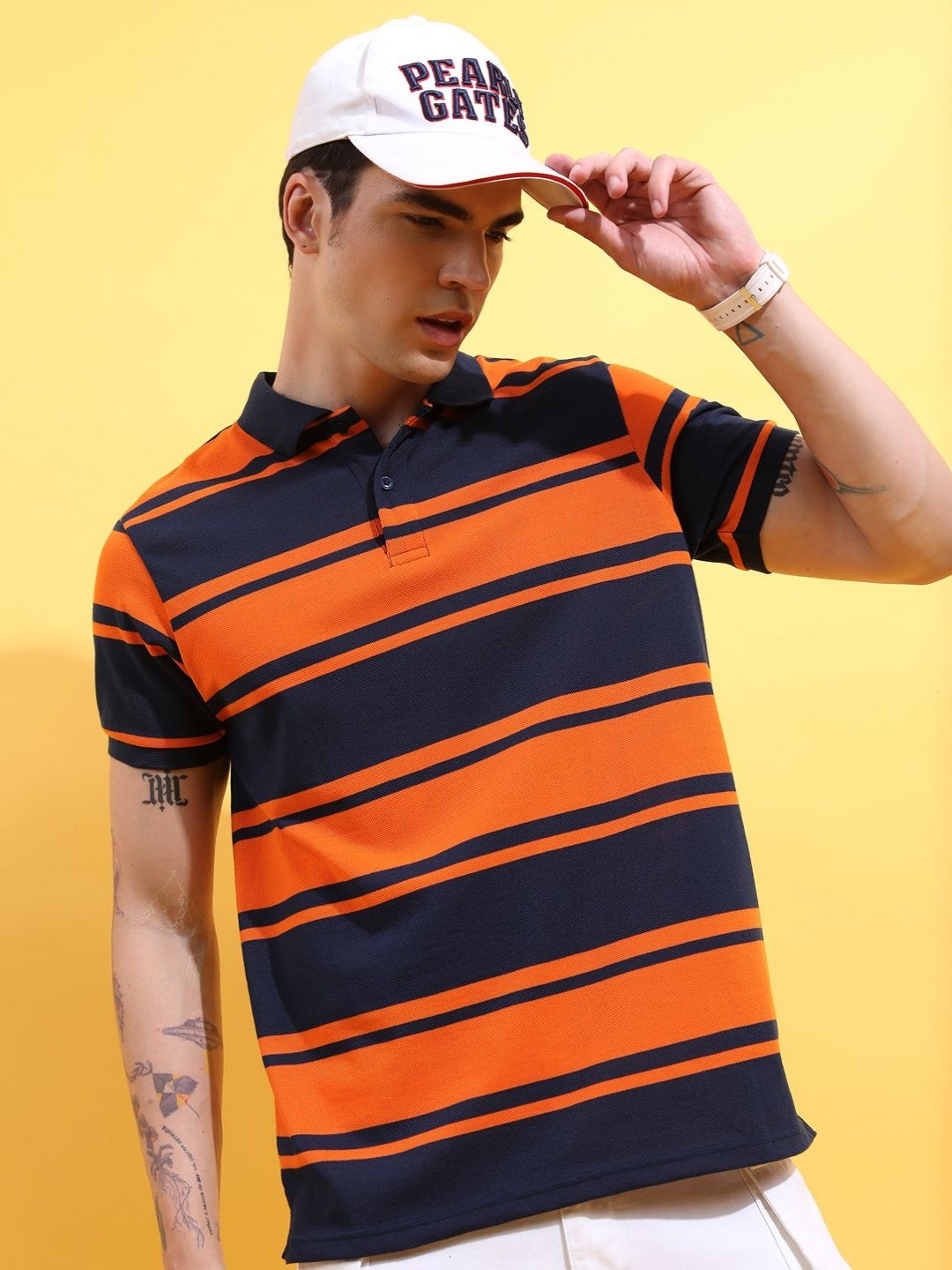 

HIGHLANDER Men Striped Hooded Applique Slim Fit T-shirt, Navy blue