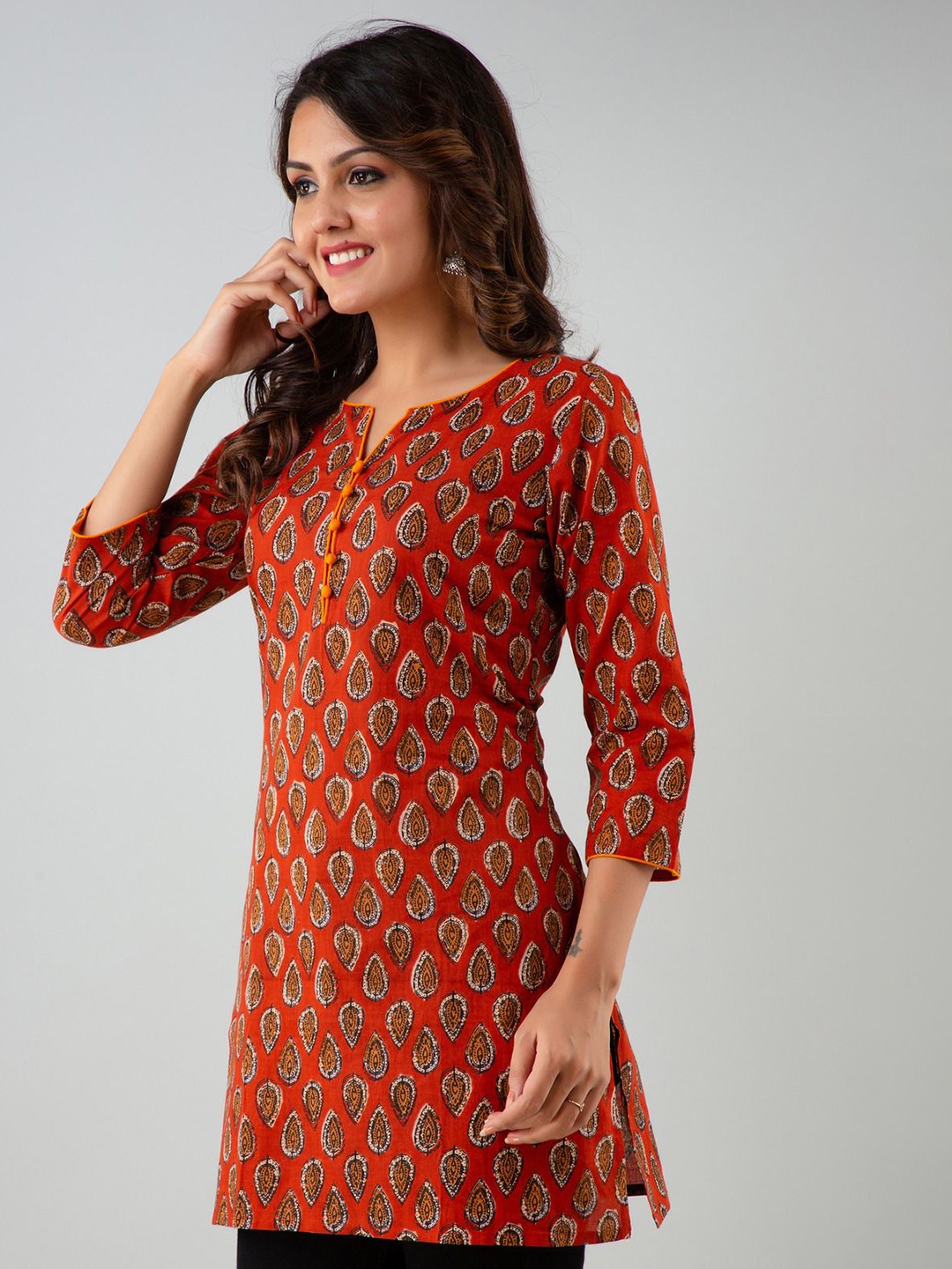 

Anouk Ethnic Motifs Printed Gotta Patti Pure Cotton Gotta Patti Kurti, Red