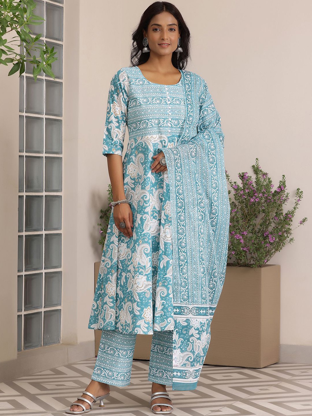 

Libas Floral Printed Pure Cotton Anarkali Kurta with Trousers & Dupatta, Blue