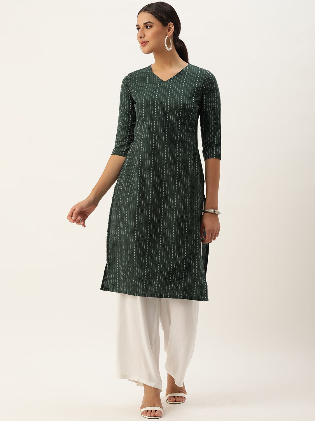 

Shaily Striped Round Neck Jacquard Straight Kurta, Green