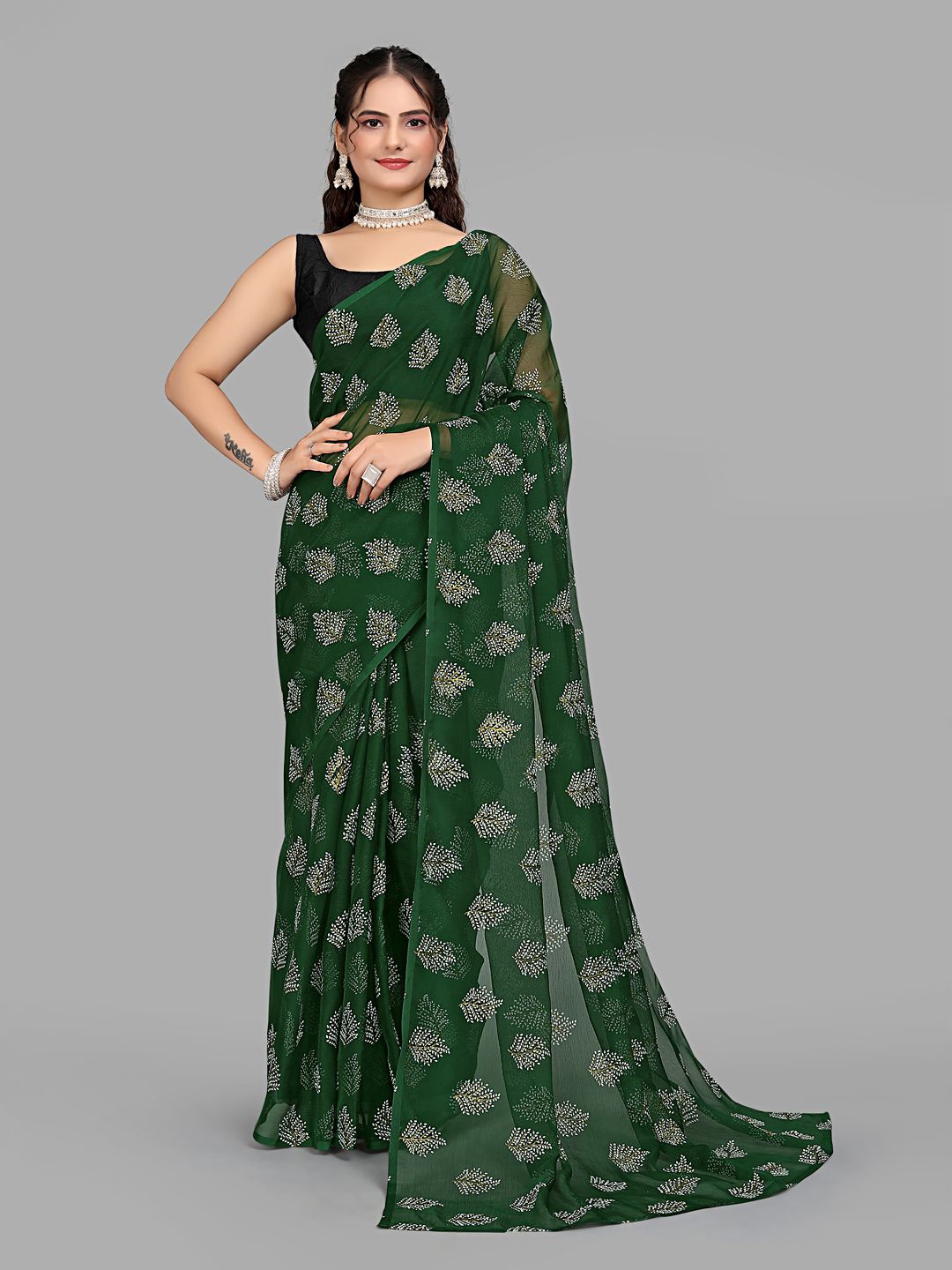 

Pionex Floral Pure Georgette Ready to Wear Saree, Green