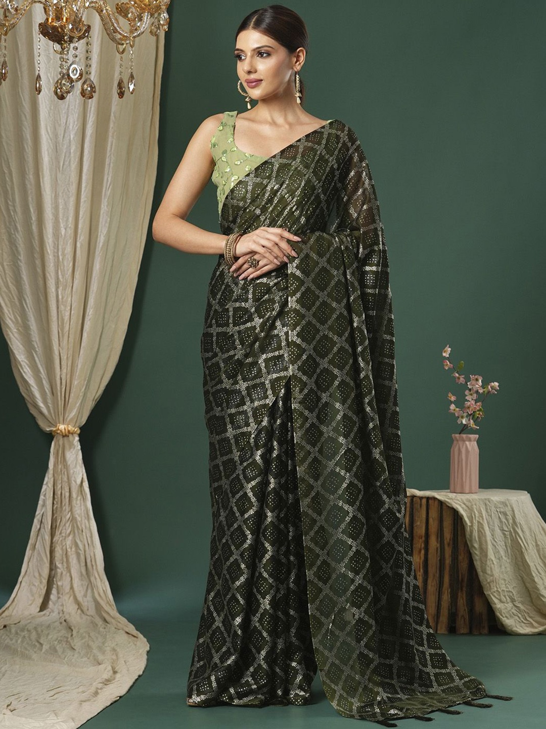 

Saree mall Printed Ethnic Motifs Saree, Olive